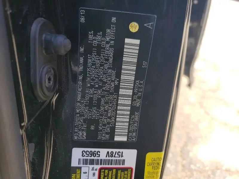 2013 TOYOTA SIENNA LE 8-PASSENGER  