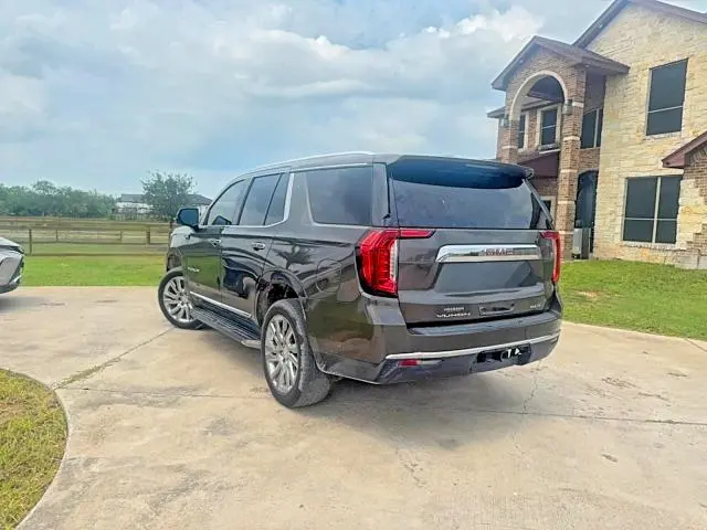 2021 GMC YUKON SLT  