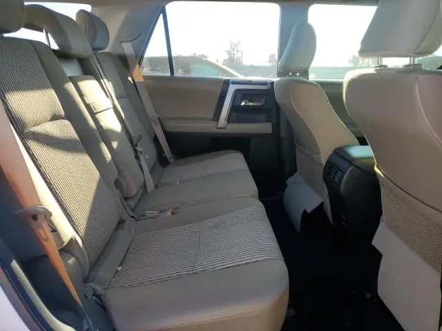 2016 TOYOTA 4RUNNER SR5  