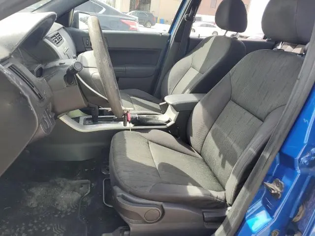 2011 FORD FOCUS SE  
