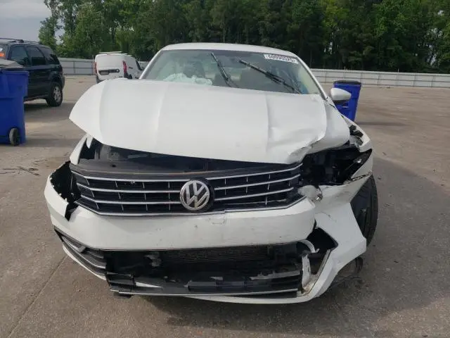 2017 VOLKSWAGEN PASSAT S  