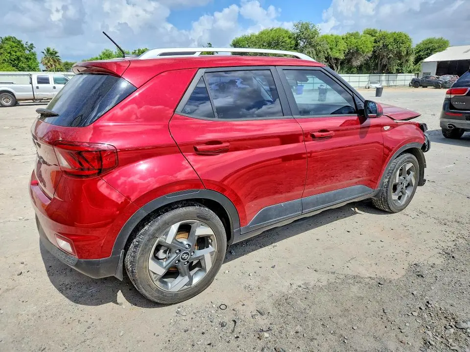 2024 HYUNDAI VENUE SEL  