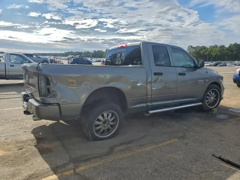 2013 RAM 1500 ST  