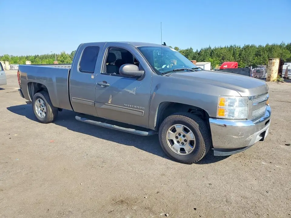 2013 CHEVROLET SILVERADO C1500 LT  