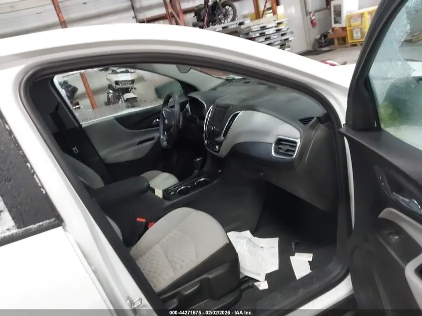 2020 CHEVROLET EQUINOX AWD LS