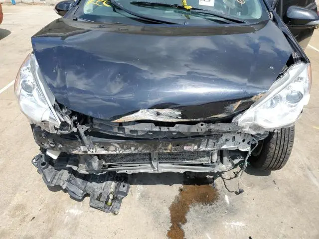 2013 TOYOTA PRIUS C   