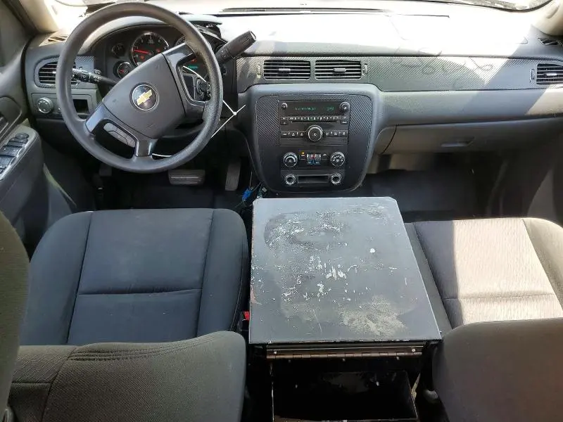 2010 CHEVROLET TAHOE C1500 LS  
