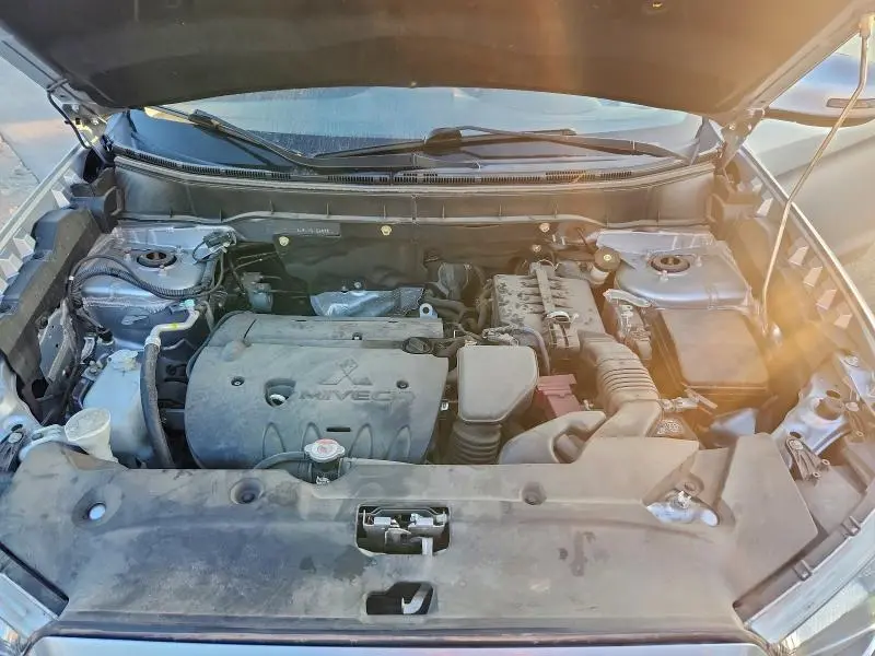 2017 MITSUBISHI OUTLANDER SPORT ES  