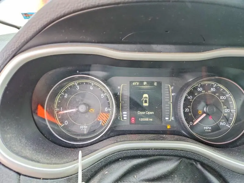 2014 JEEP CHEROKEE SPORT  