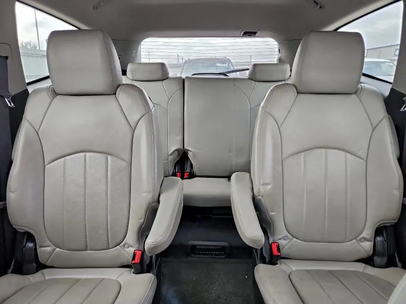 2012 CHEVROLET TRAVERSE LTZ  