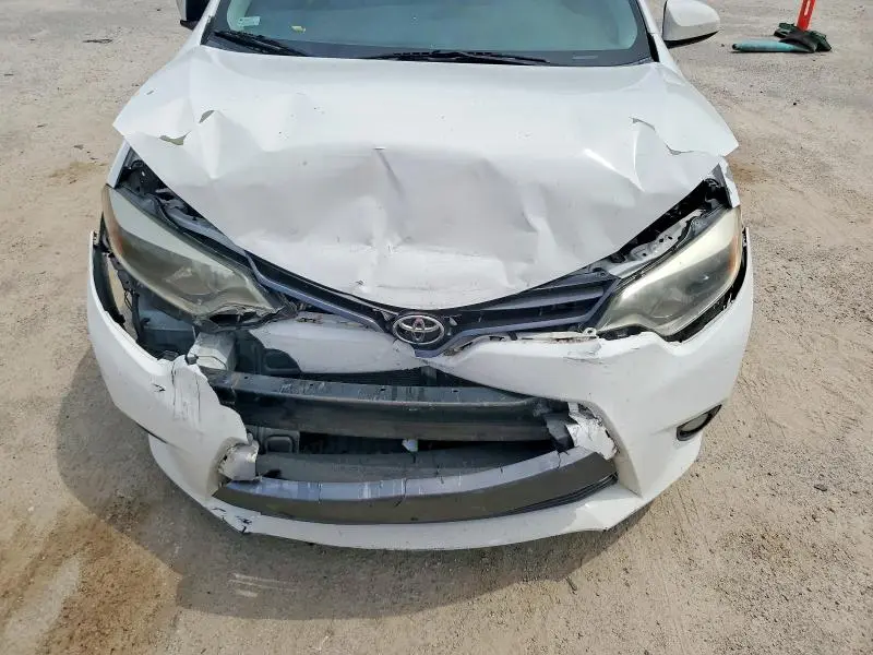 2016 TOYOTA COROLLA LE PLUS  