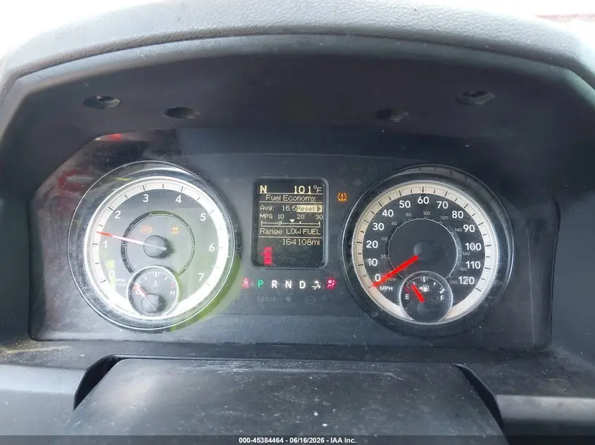 2019 RAM 1500 CLASSIC SLT  4X4 6'4 BOX