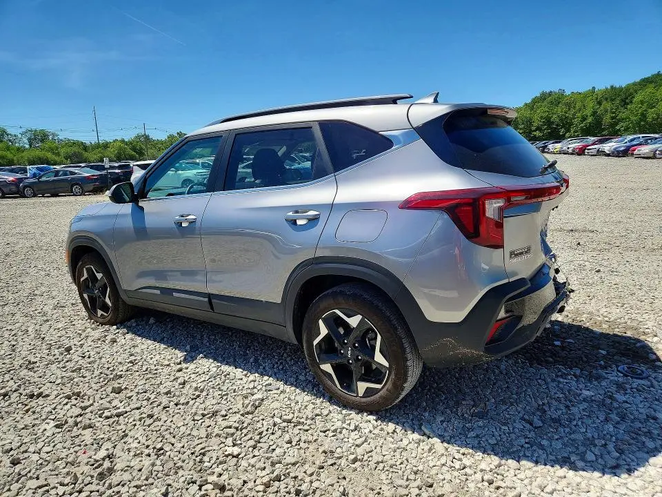 2025 KIA SELTOS EX  