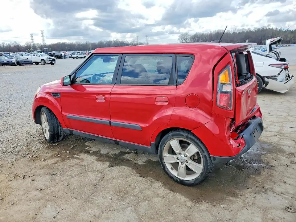 2010 KIA SOUL +  