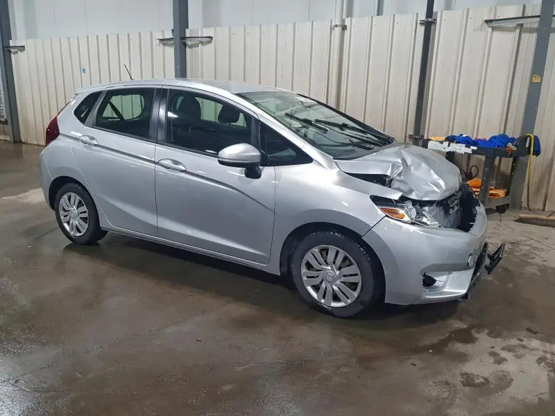 2015 HONDA FIT LX  
