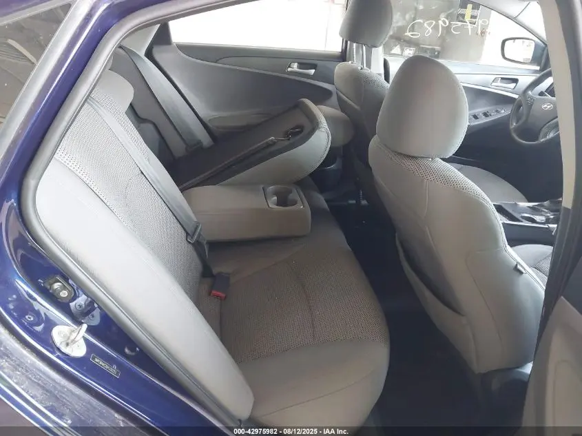 2012 HYUNDAI SONATA GLS