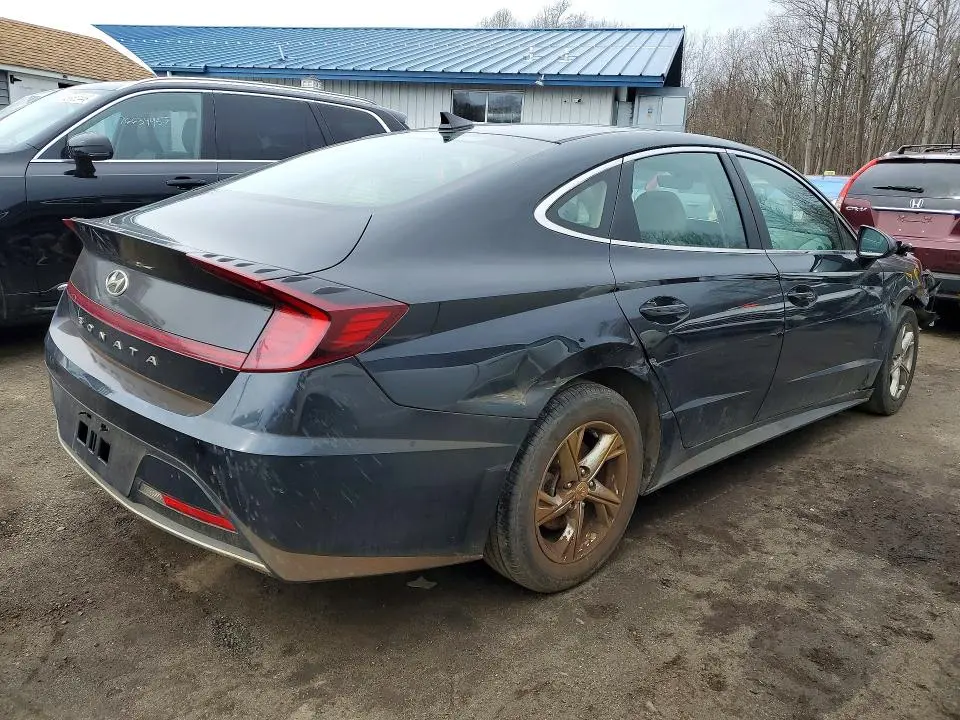2020 HYUNDAI SONATA SE  