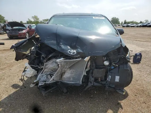 2014 TOYOTA SIENNA SPORT  
