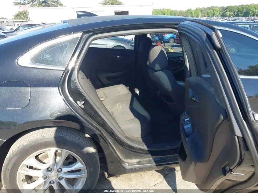 2017 CHEVROLET MALIBU 1LT