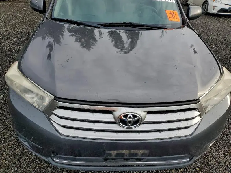 2012 TOYOTA HIGHLANDER BASE  