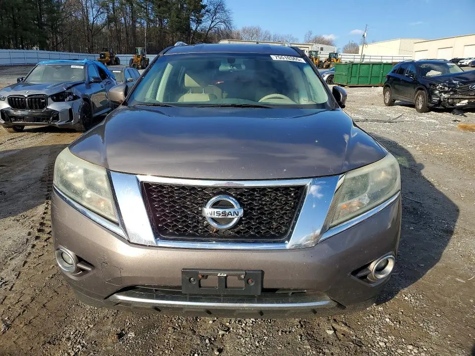 2013 NISSAN PATHFINDER S  