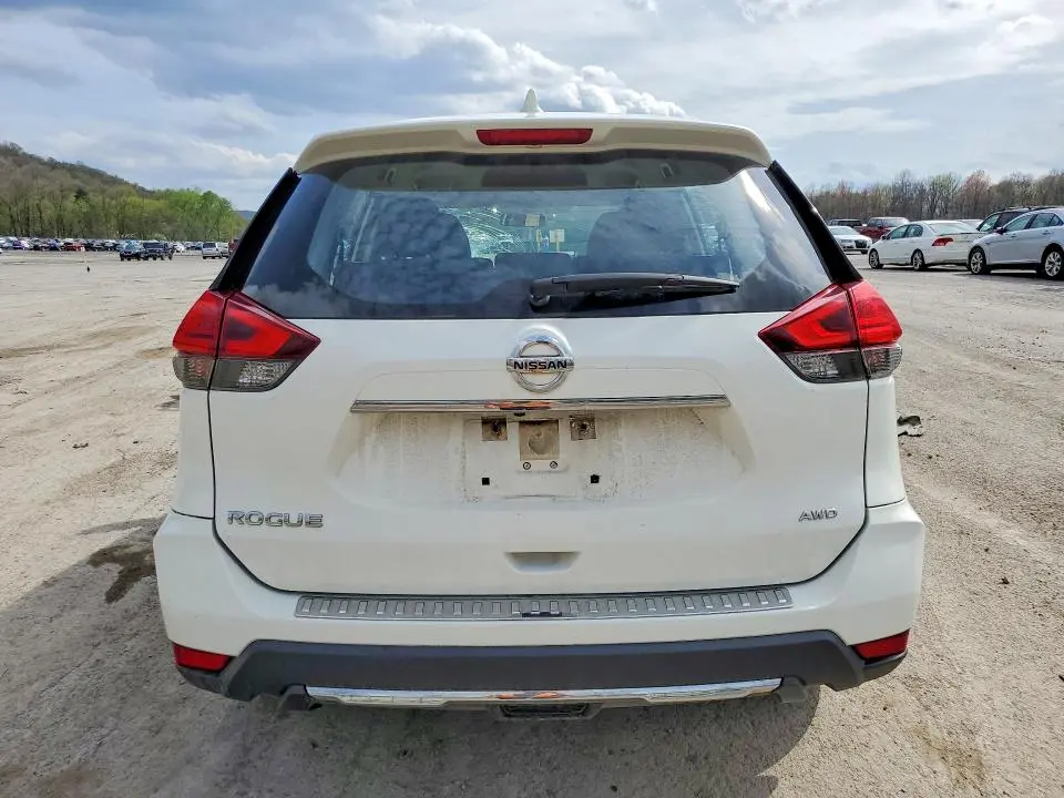 2017 NISSAN ROGUE S  