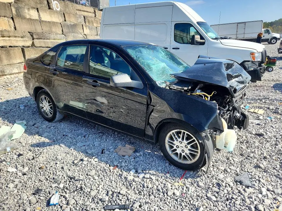 2010 FORD FOCUS SE  