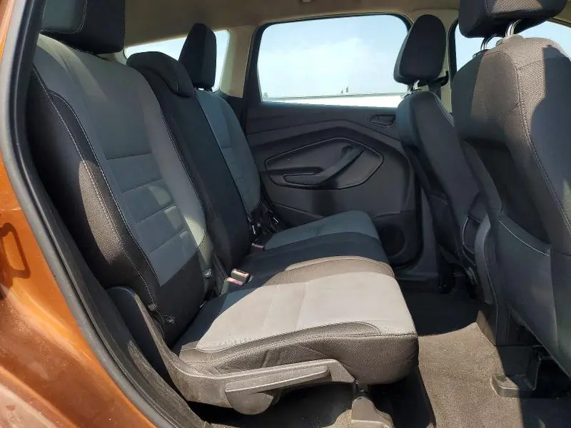 2017 FORD ESCAPE S  