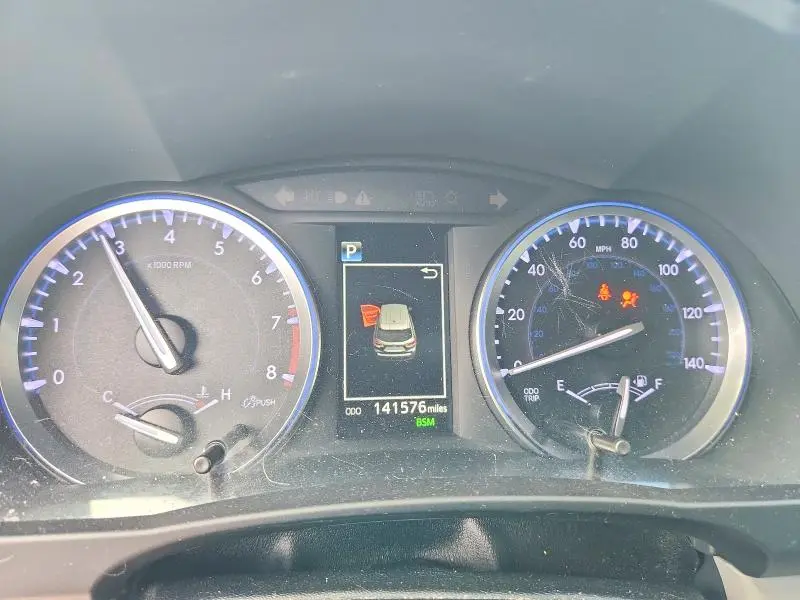 2018 TOYOTA HIGHLANDER XLE  