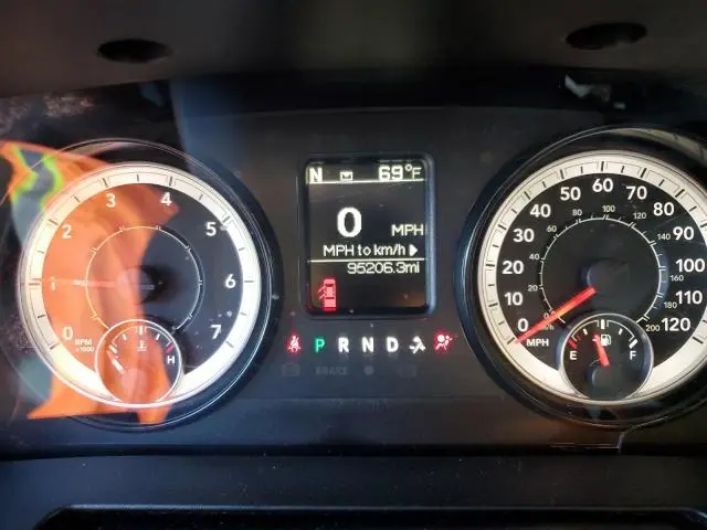2019 RAM 1500 CLASSIC SLT
