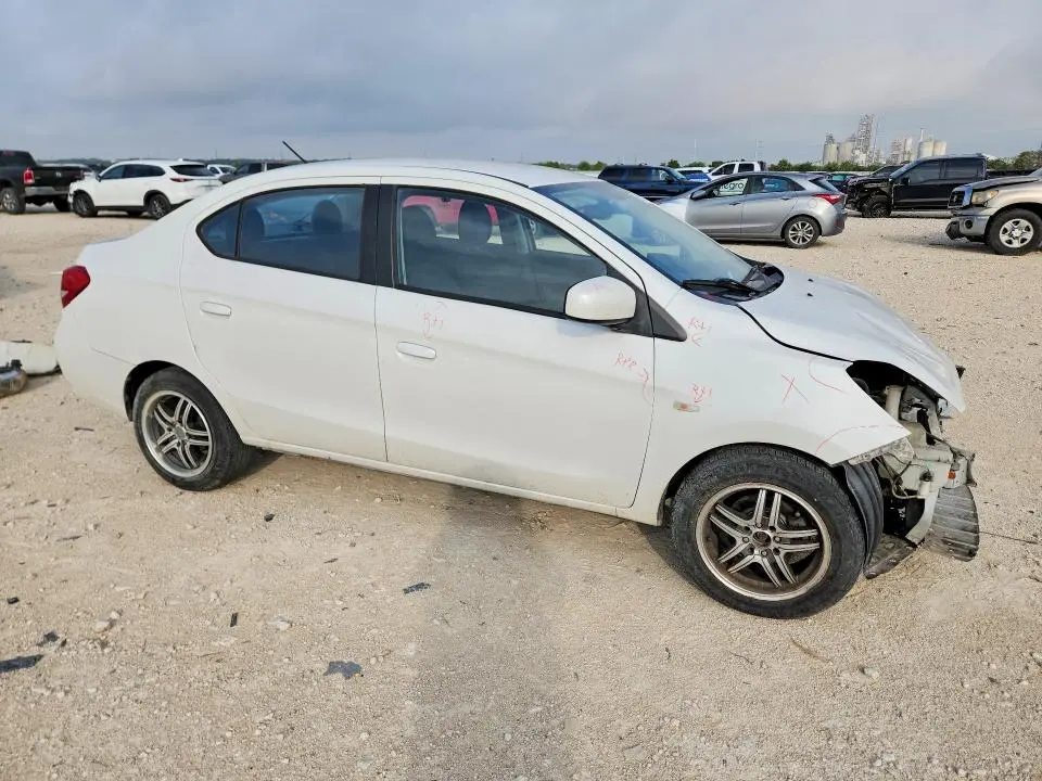 2017 MITSUBISHI MIRAGE G4 ES  