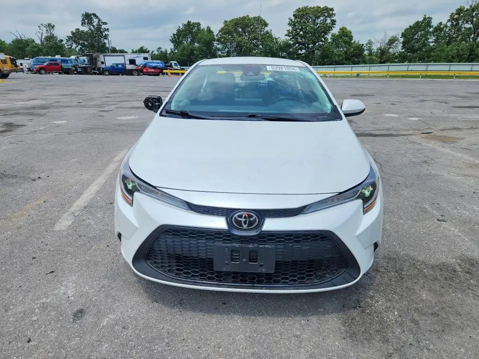 2022 TOYOTA COROLLA LE  