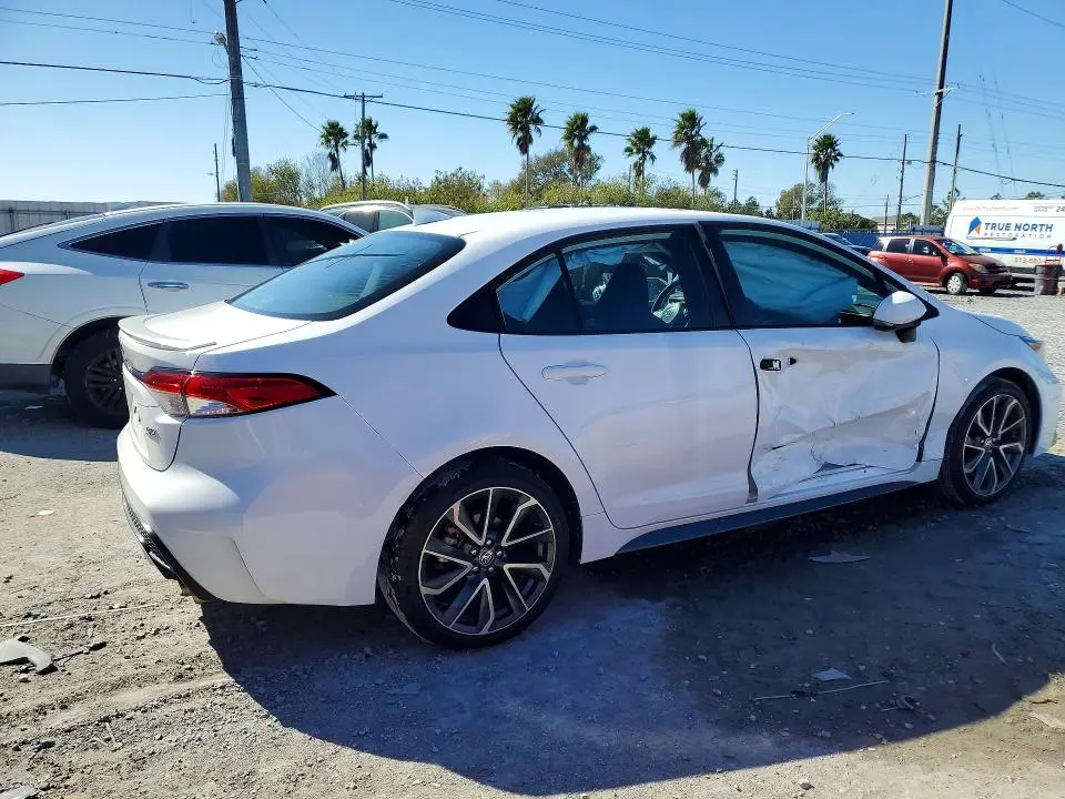 2022 TOYOTA COROLLA SE  