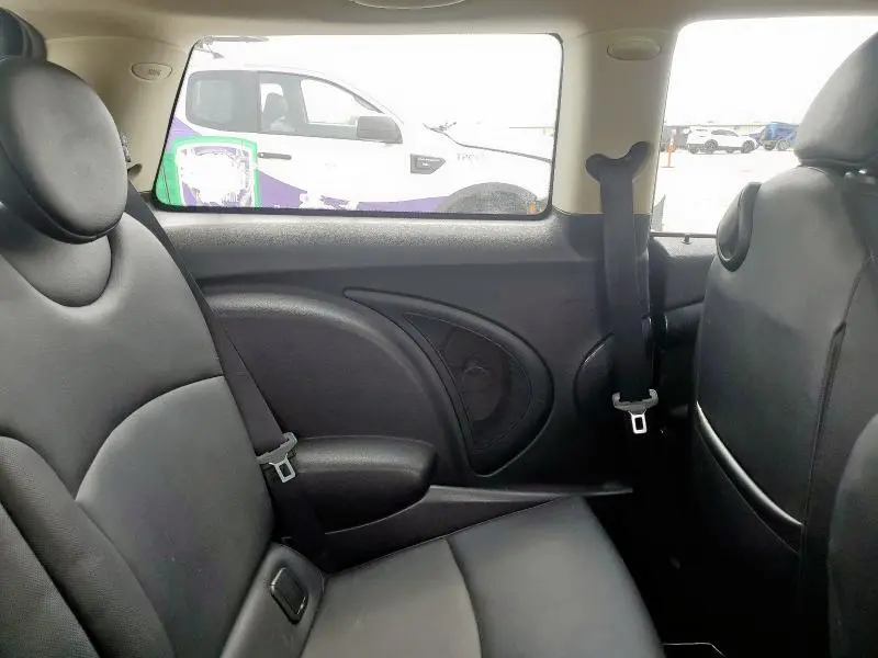 2012 MINI COOPER S