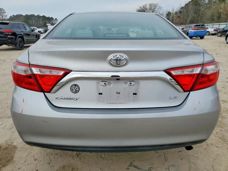 2017 TOYOTA CAMRY LE  