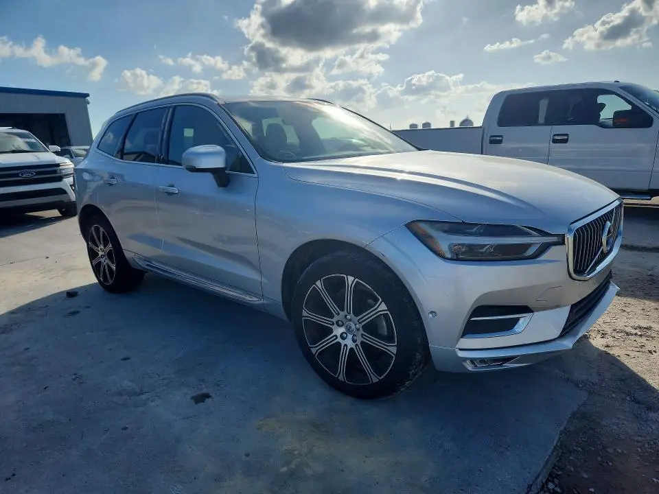 2018 VOLVO XC60 T6  