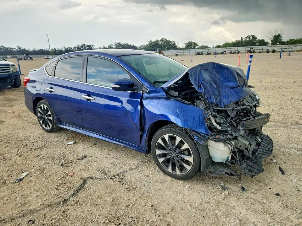 2018 NISSAN SENTRA SR  