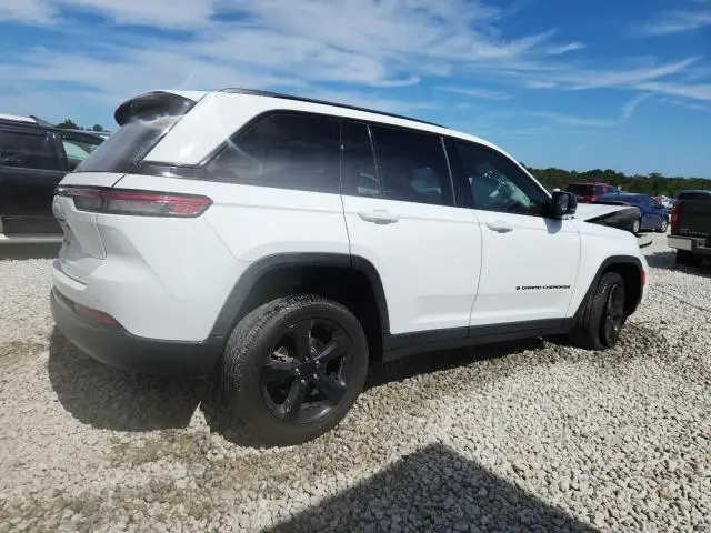 2023 JEEP GRAND CHEROKEE LAREDO  