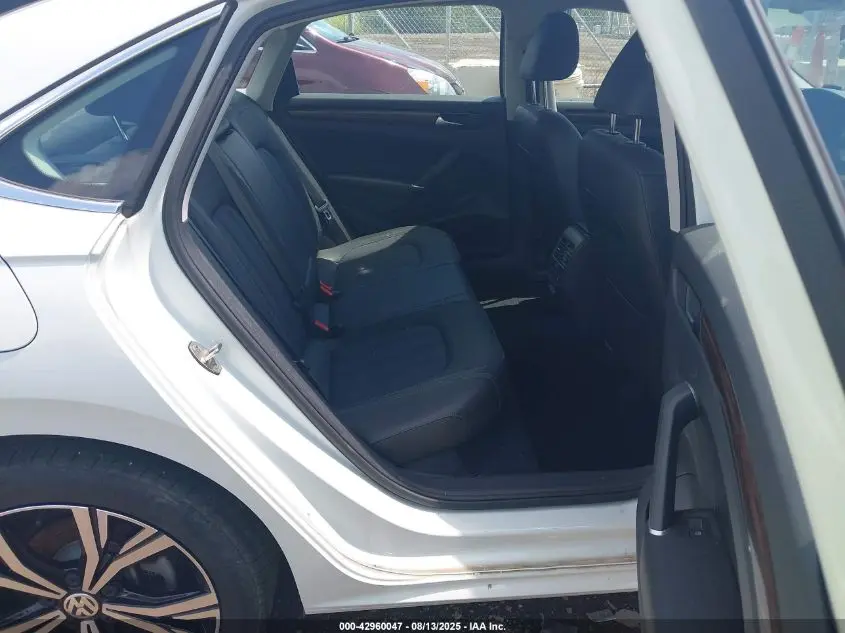 2020 VOLKSWAGEN PASSAT 2.0T SEL