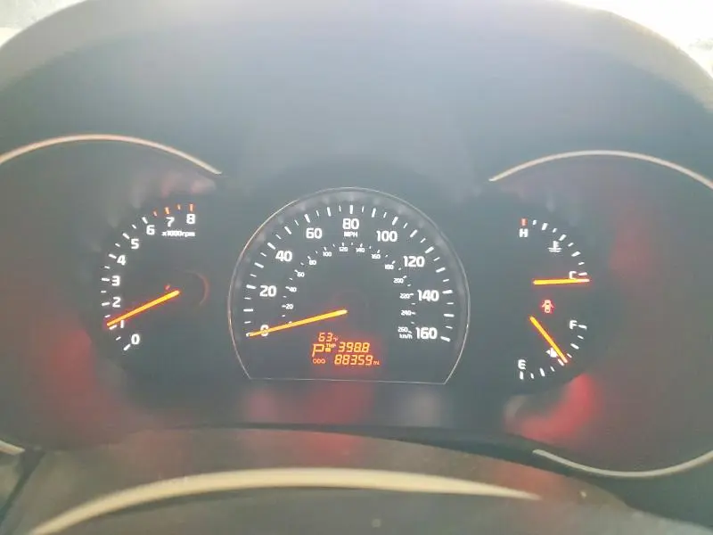 2014 KIA SORENTO LX  