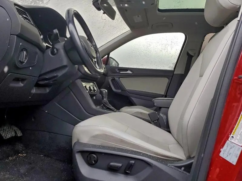 2019 VOLKSWAGEN TIGUAN SE  