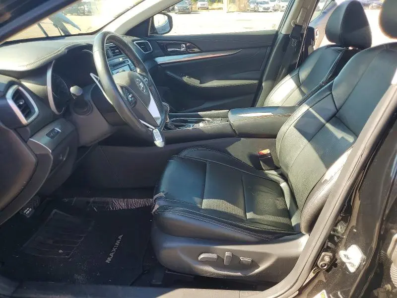 2021 NISSAN MAXIMA SV  