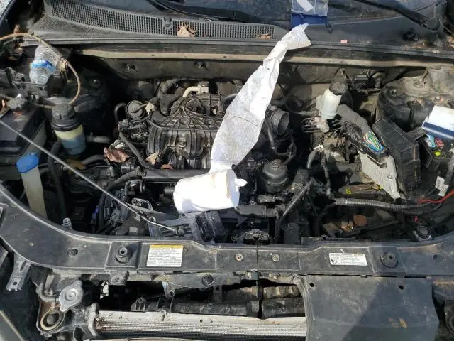 2011 KIA SORENTO BASE  