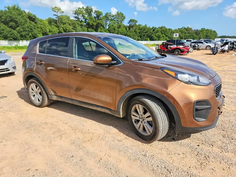 2017 KIA SPORTAGE LX  