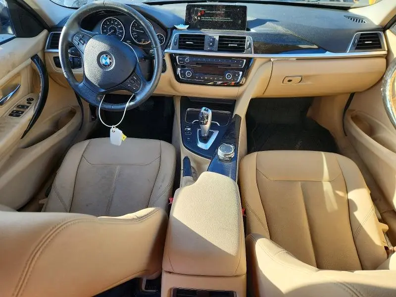2016 BMW 320 I  