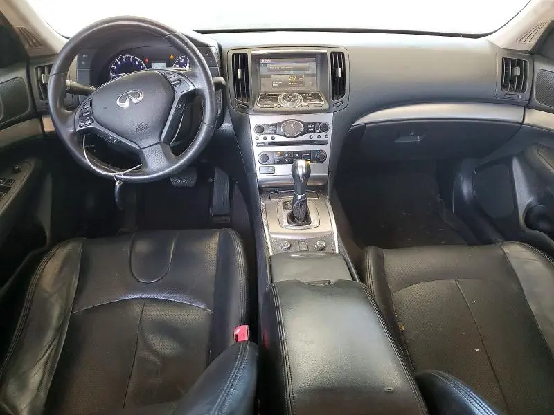 2015 INFINITI Q40 BASE  