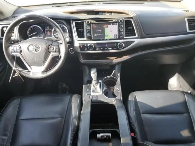 2016 TOYOTA HIGHLANDER XLE  