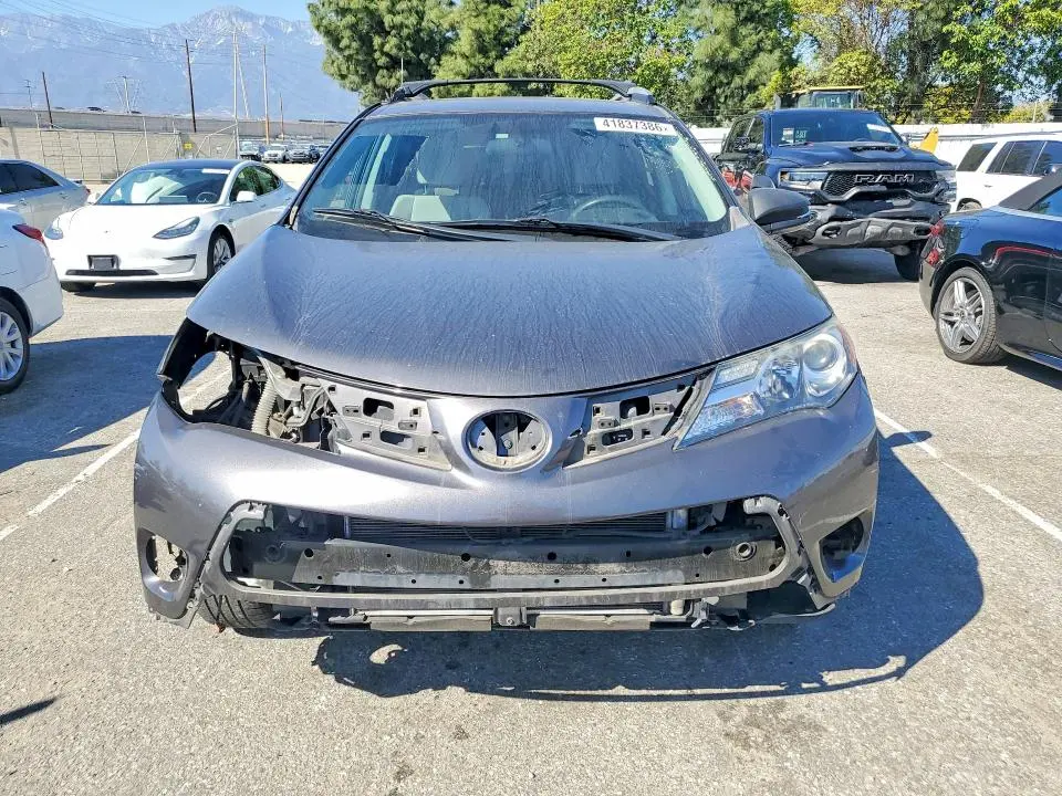 2015 TOYOTA RAV4 XLE  