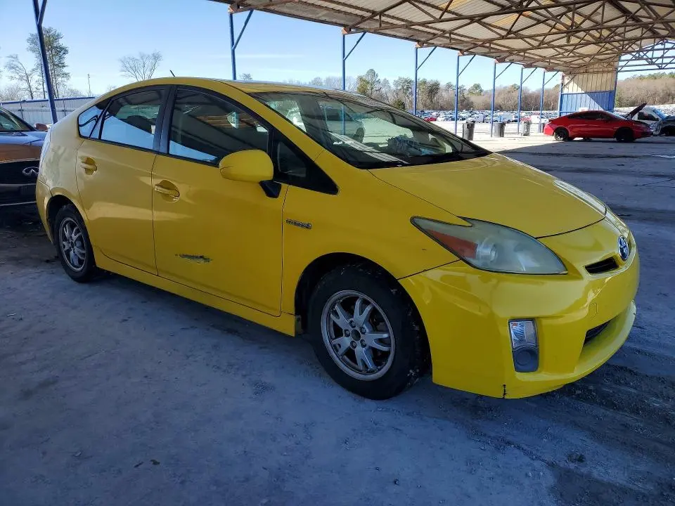 2010 TOYOTA PRIUS   