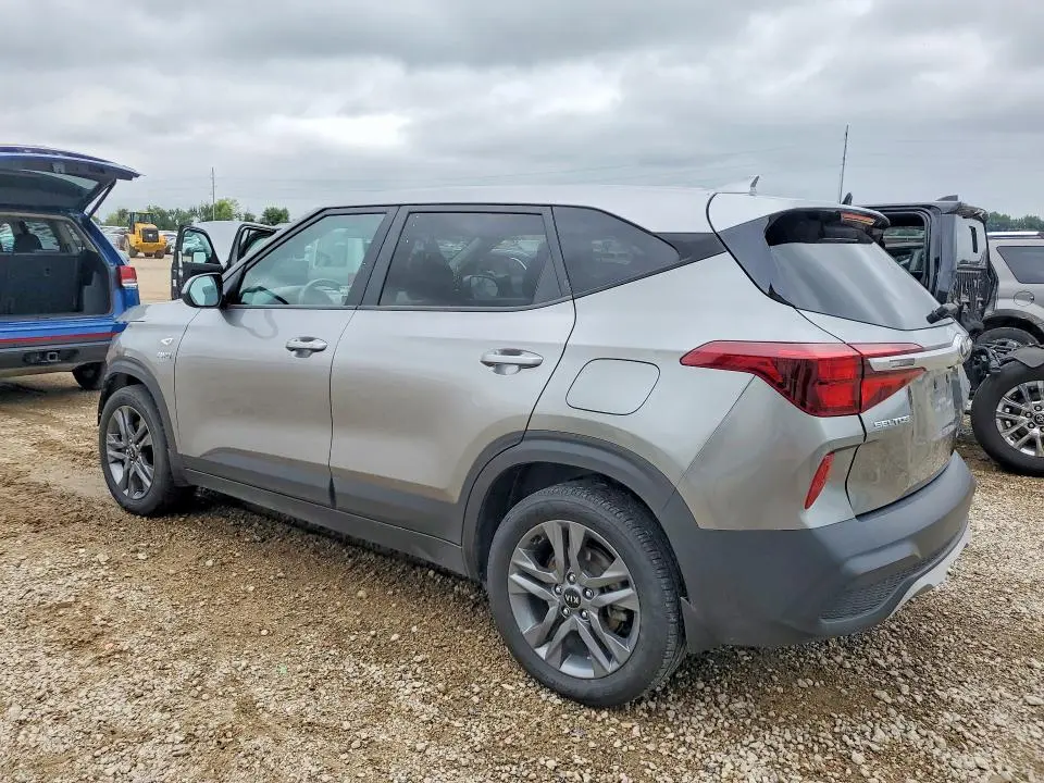 2021 KIA SELTOS LX  